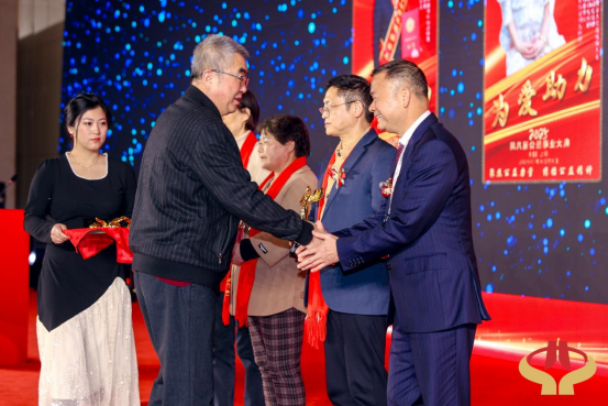 http://www.cngongyibao.com/uploads/allimg/250116/1S11B027-16.png