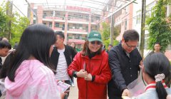 五年之约：花皙蔻北大夫妇千里赴云南，再续天贵希望小学公益情